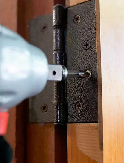 Professional Door Hinge Replacement Homestead, FL